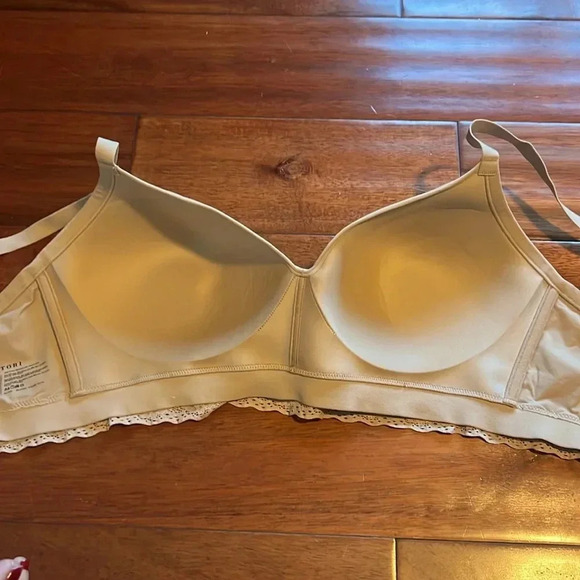 Bliss Perfection Contour Soft Cup Bralette Size 36DD - Fall 2023 - Picture 7 of 7